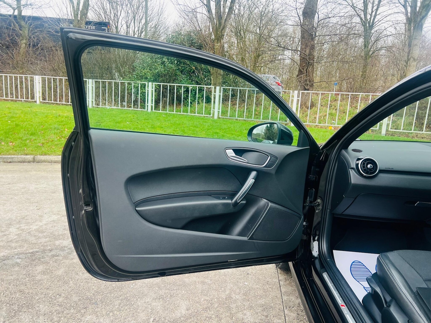 Used Audi A1 2013 for sale - 77454969: Photo 28