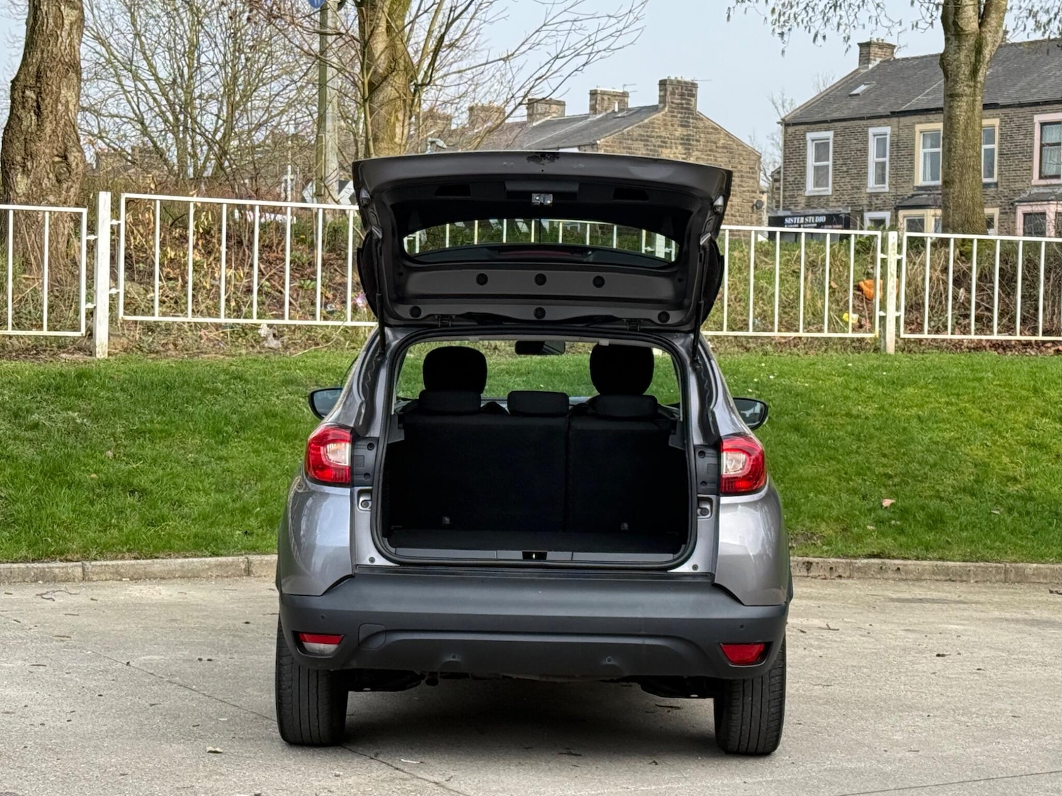 Used Renault Captur 2014 for sale - 77783605: Photo 12