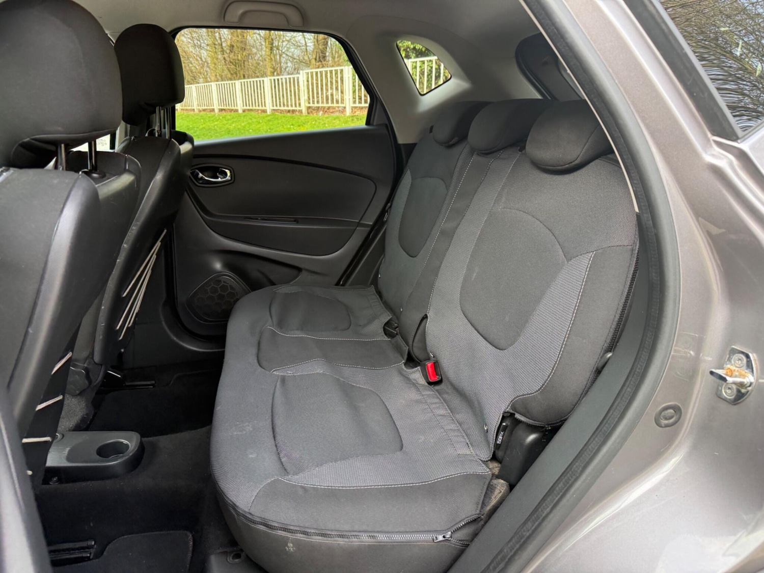 Used Renault Captur 2014 for sale - 77783605: Photo 31