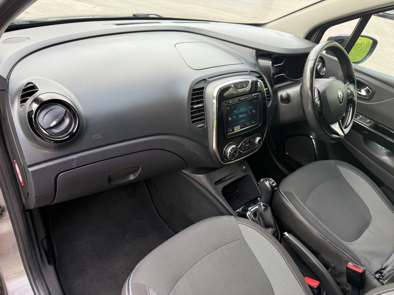 Used Renault Captur 2014 for sale - 77783605: Photo 32