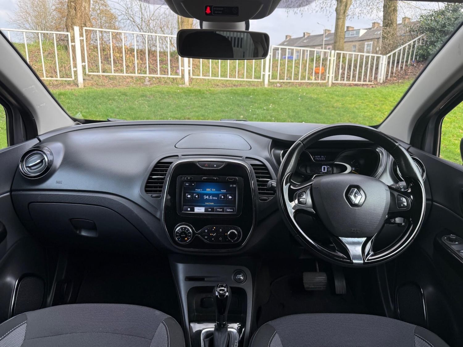 Used Renault Captur 2014 for sale - 77783605: Photo 34