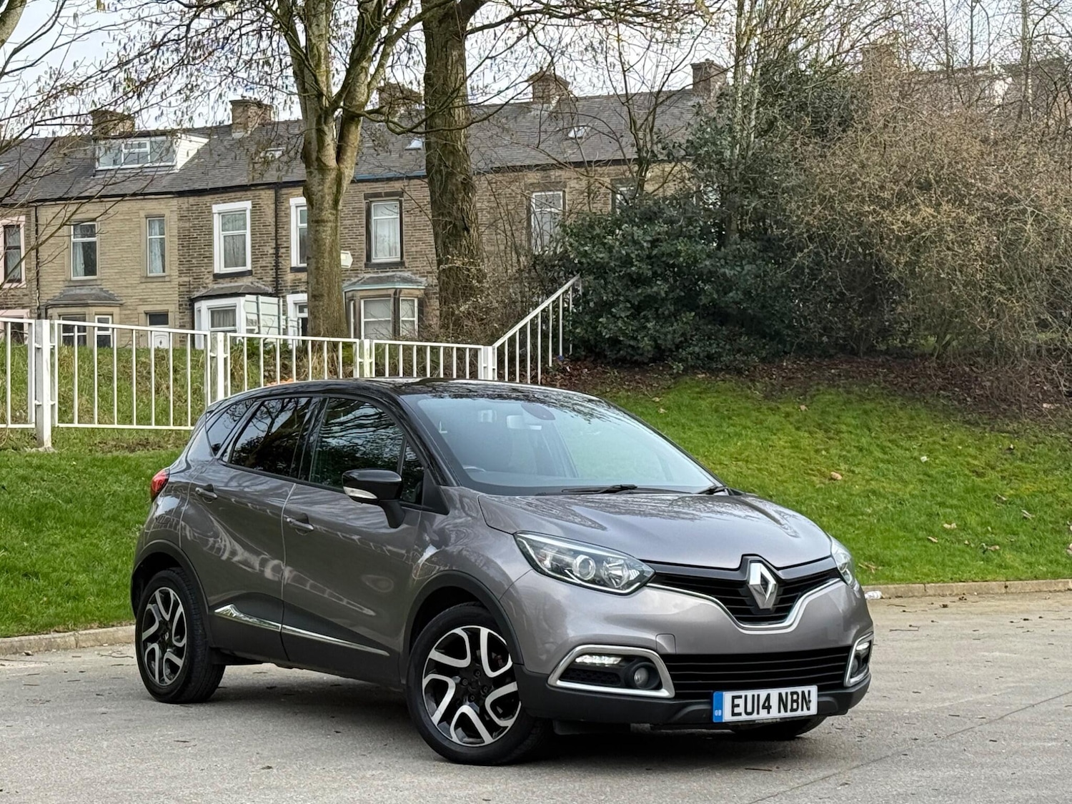 Used Renault Captur 2014 for sale - 77783605: Photo 4