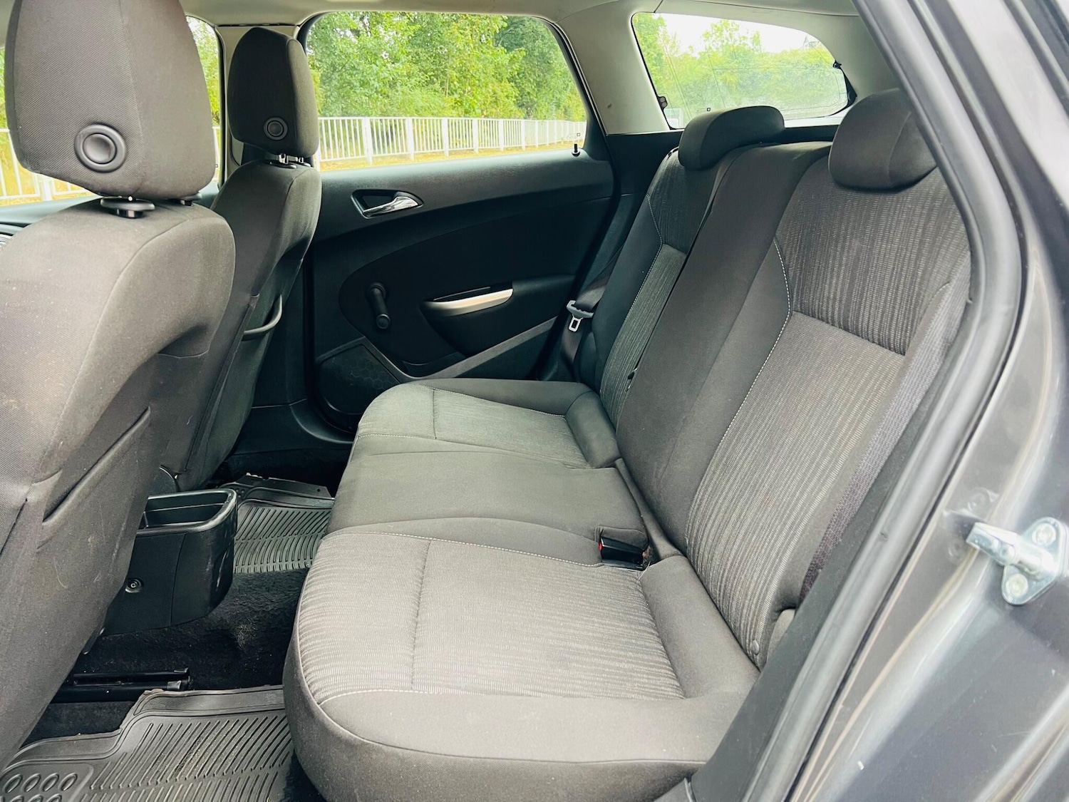 Used Vauxhall Astra 2011 for sale - 77549888: Photo 22