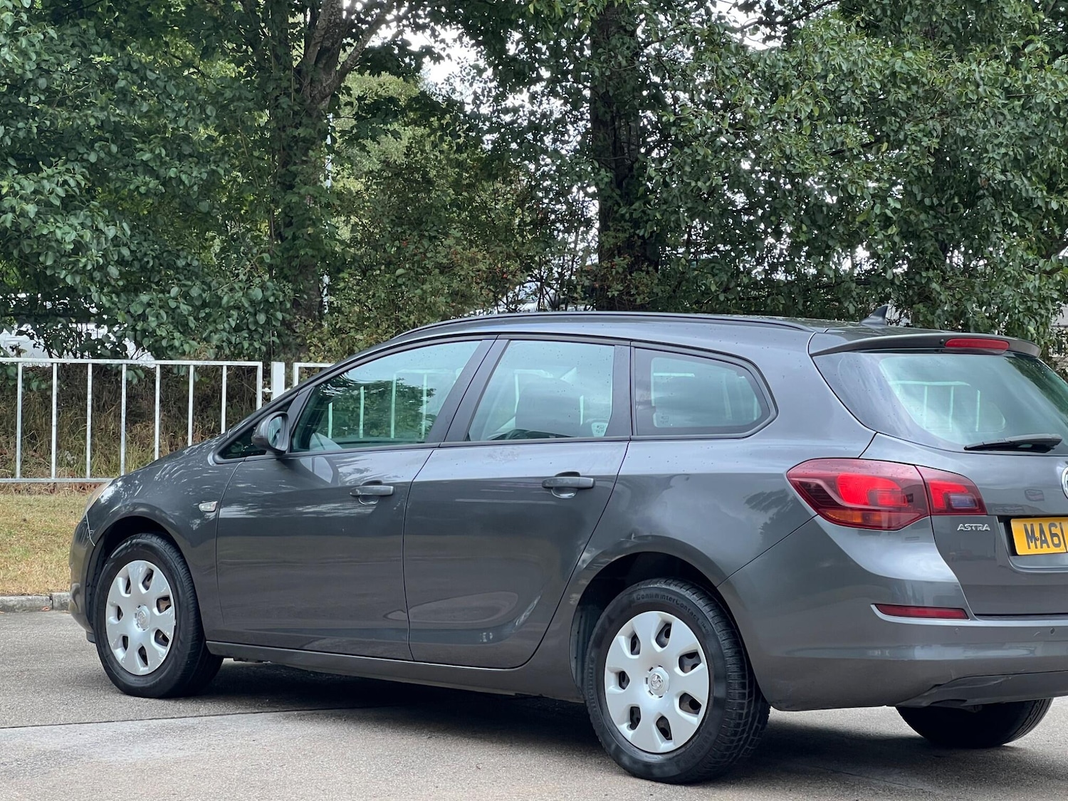Used Vauxhall Astra 2011 for sale - 77549888: Photo 25