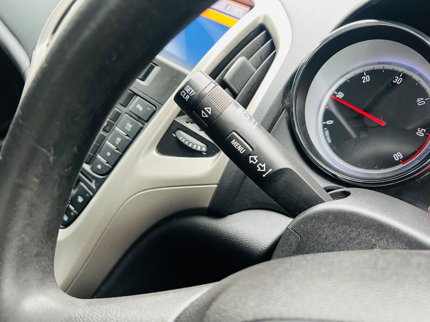 Used Vauxhall Astra 2011 for sale - 77549888: Photo 49