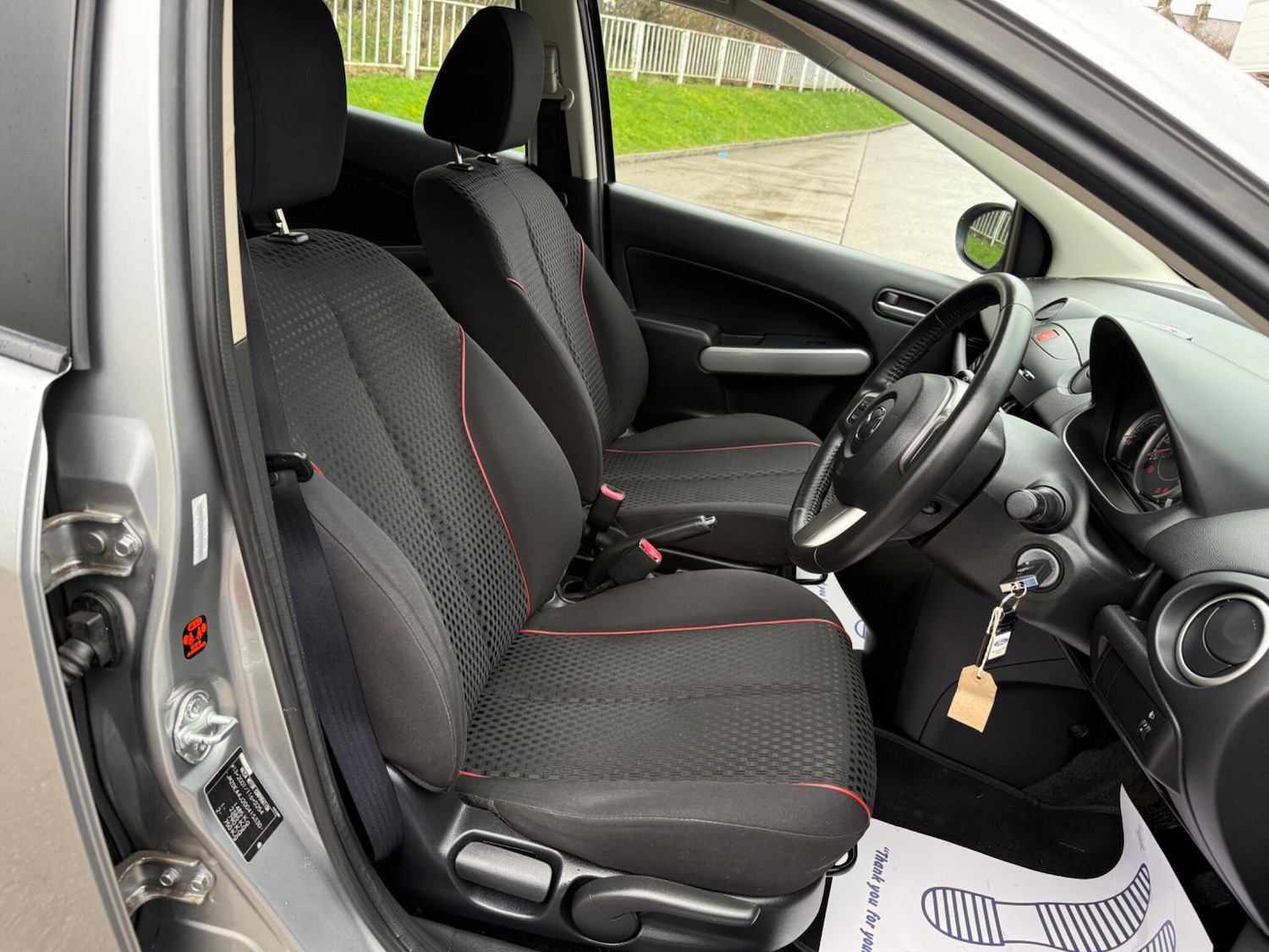 Used Mazda Mazda2 2011 for sale - 77854140: Photo 32