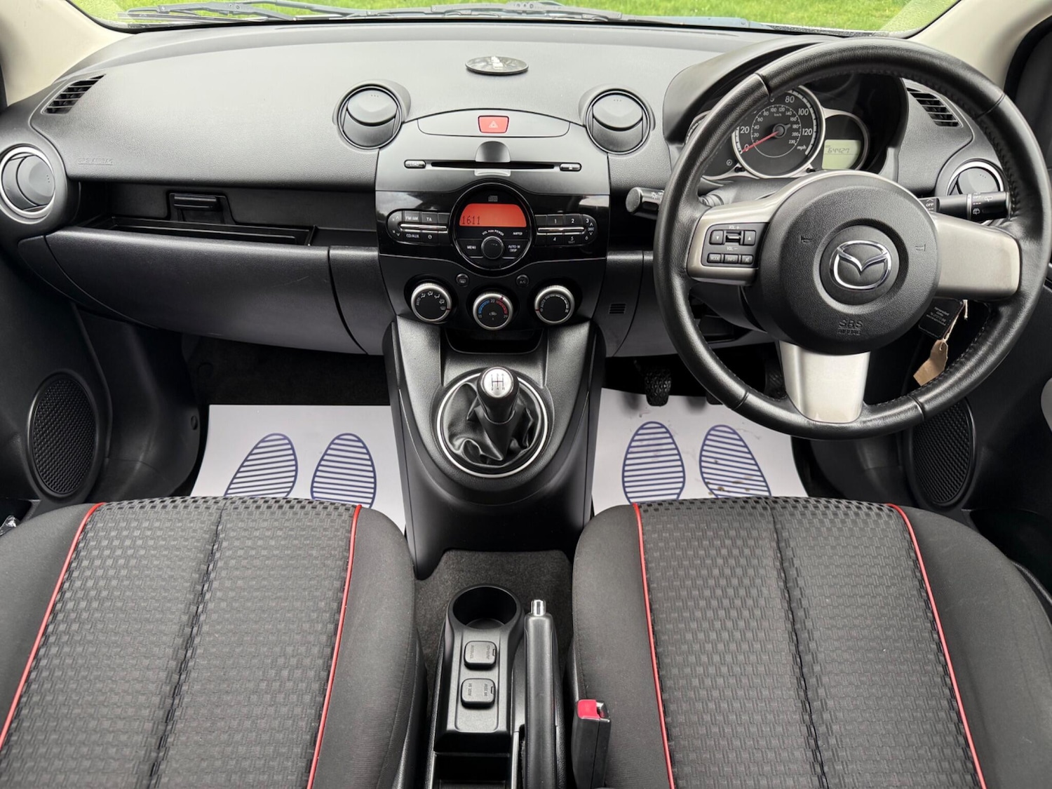 Used Mazda Mazda2 2011 for sale - 77854140: Photo 42