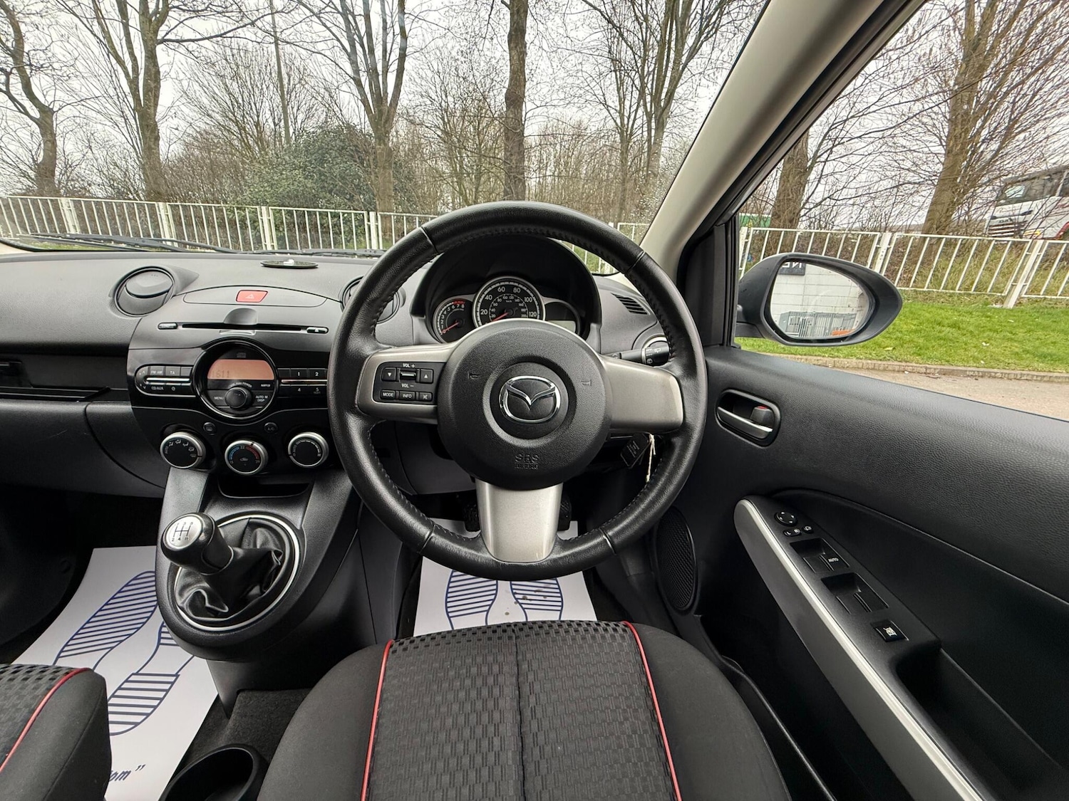 Used Mazda Mazda2 2011 for sale - 77854140: Photo 45