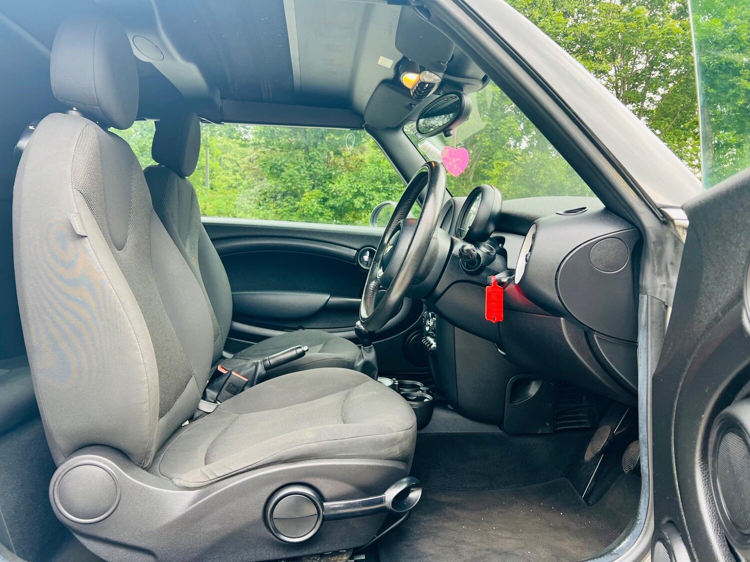 Used MINI Convertible 2012 for sale - 77455385: Photo 18