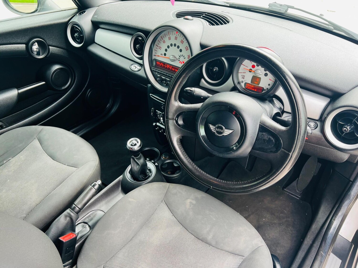 Used MINI Convertible 2012 for sale - 77455385: Photo 29