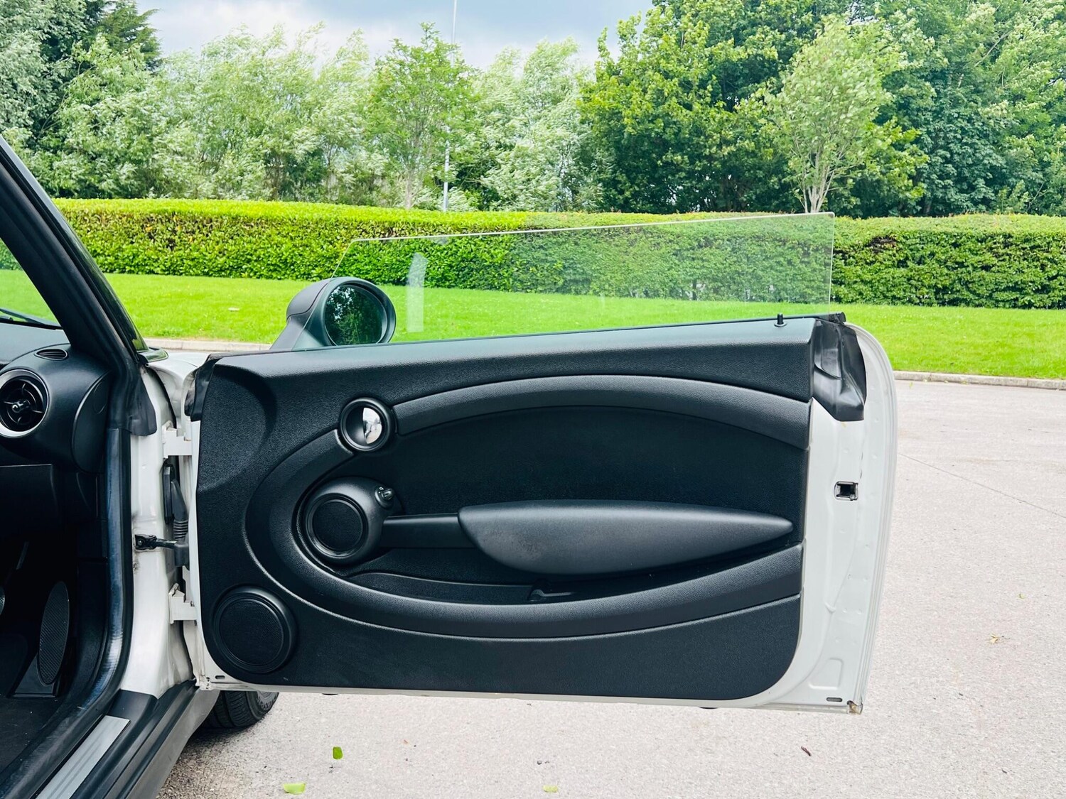 Used MINI Convertible 2012 for sale - 77455385: Photo 36