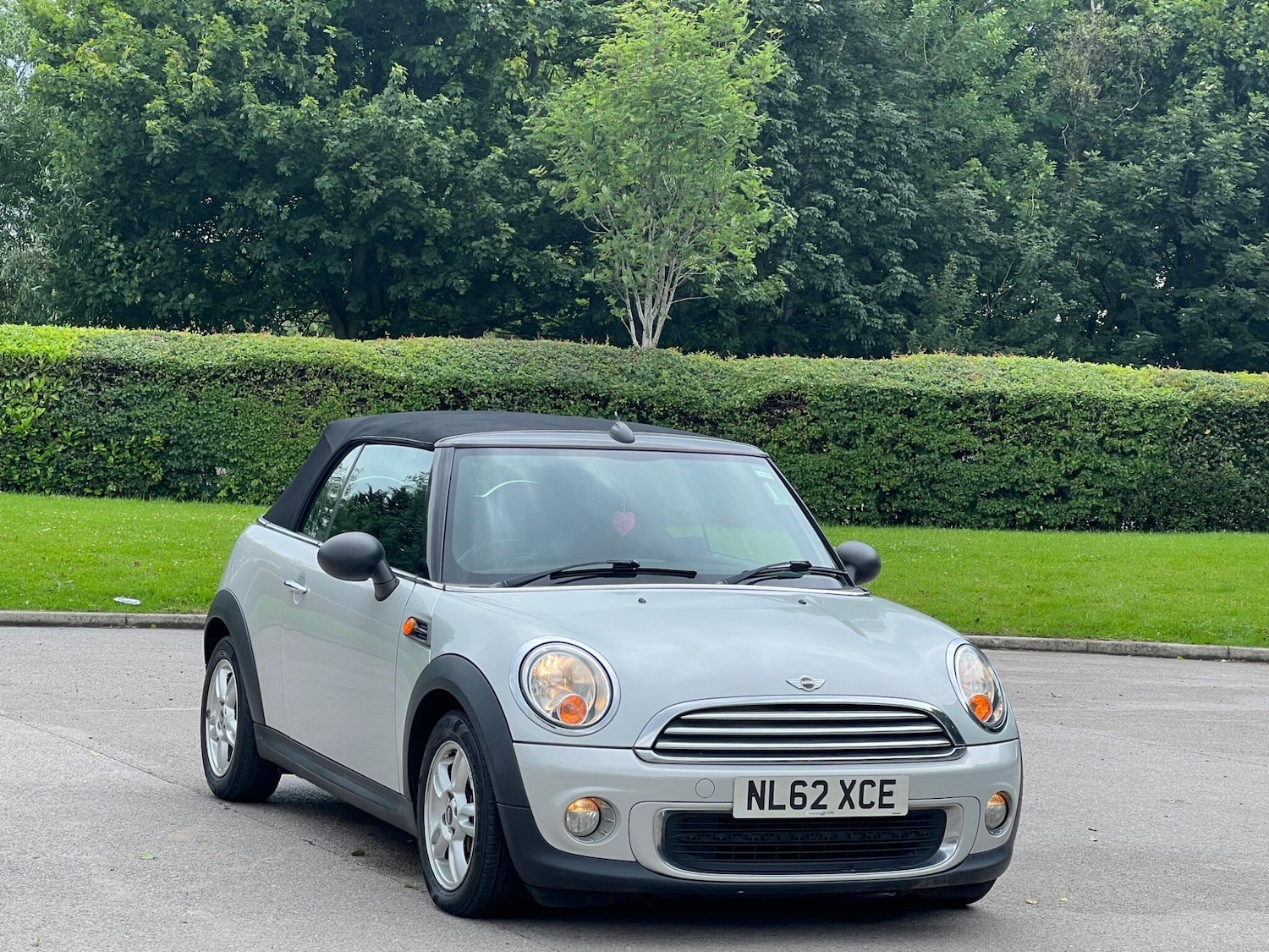 Used MINI Convertible 2012 for sale - 77455385: Photo 4