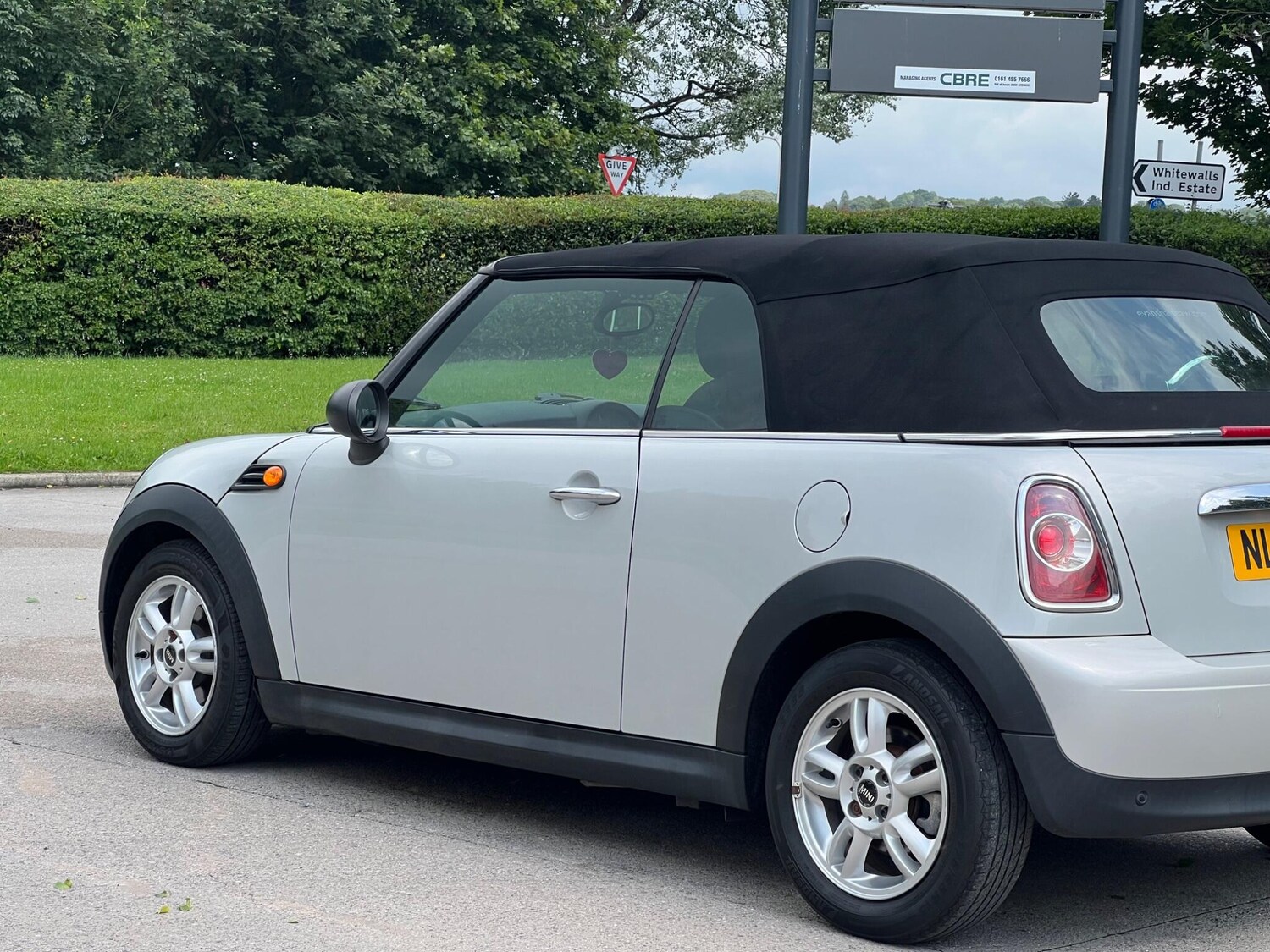 Used MINI Convertible 2012 for sale - 77455385: Photo 44