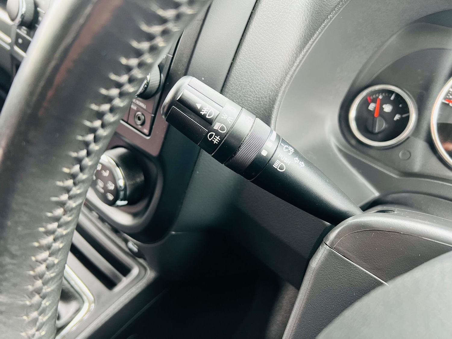 Used Jeep Compass for sale - 77598365: Photo 46