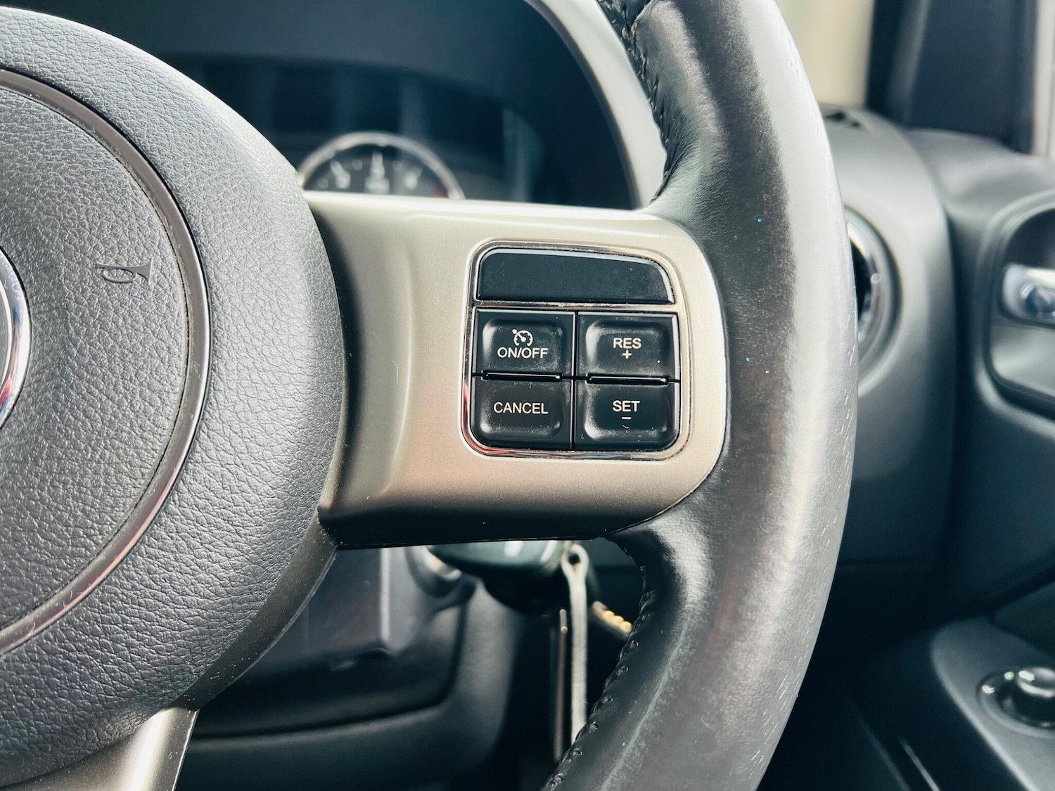 Used Jeep Compass for sale - 77598365: Photo 49