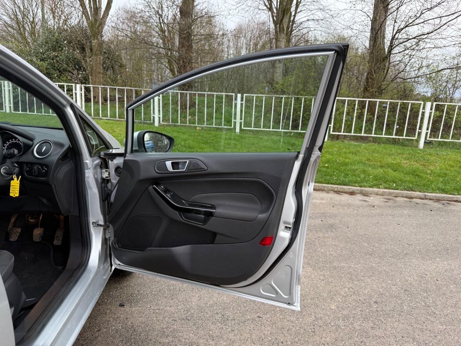 Used Ford Fiesta 2014 for sale - 78072635: Photo 29