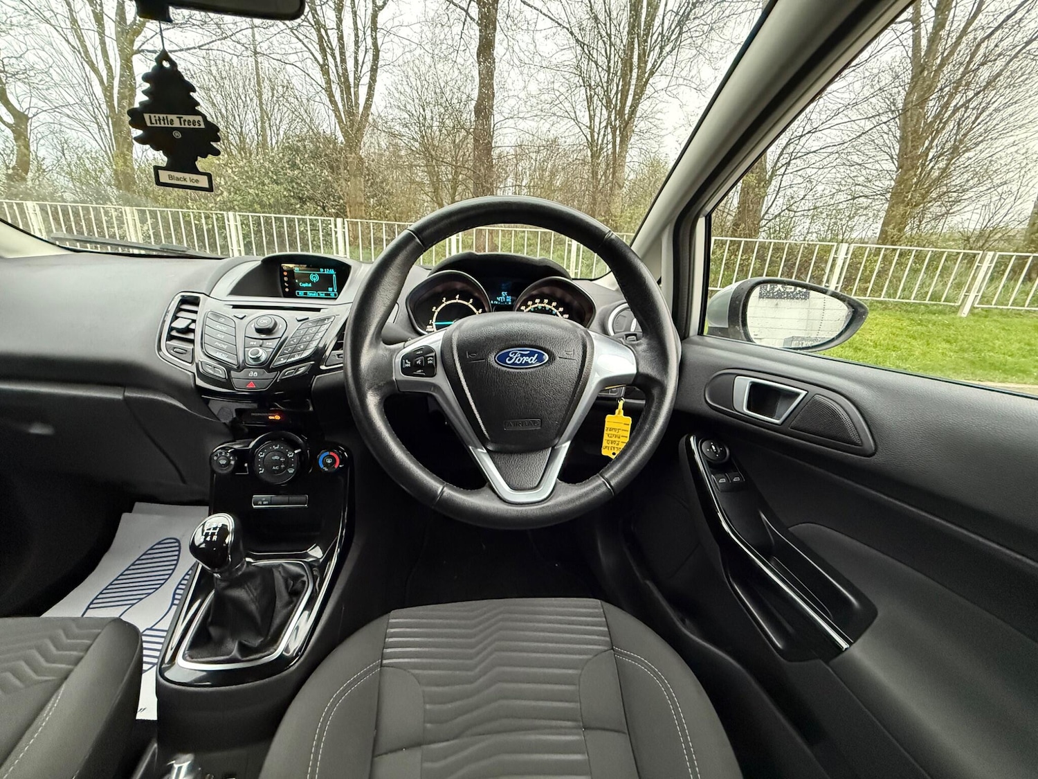 Used Ford Fiesta 2014 for sale - 78072635: Photo 45