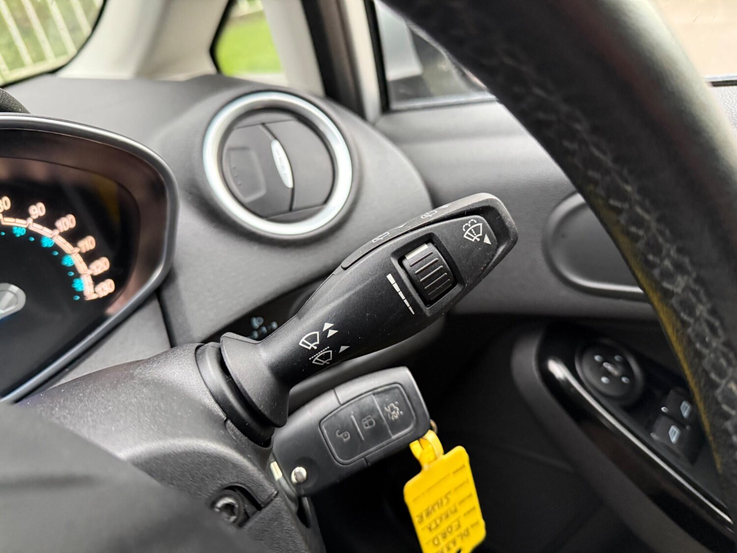 Used Ford Fiesta 2014 for sale - 78072635: Photo 48