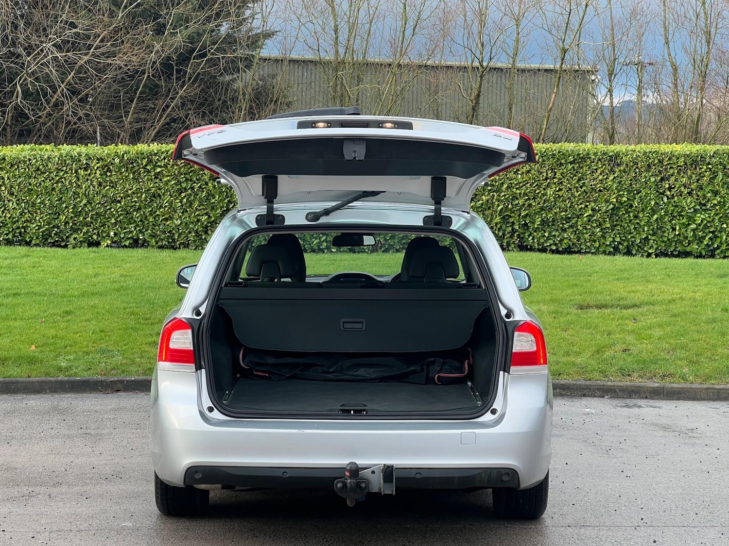 Used Volvo V70 2014 for sale - 77455379: Photo 11