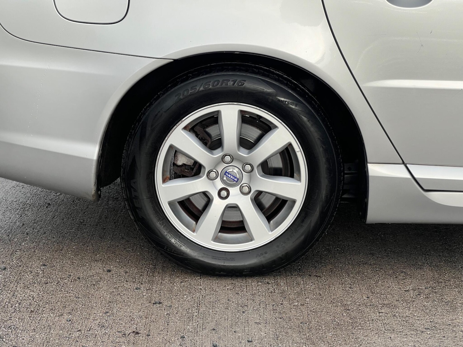 Used Volvo V70 2014 for sale - 77455379: Photo 25