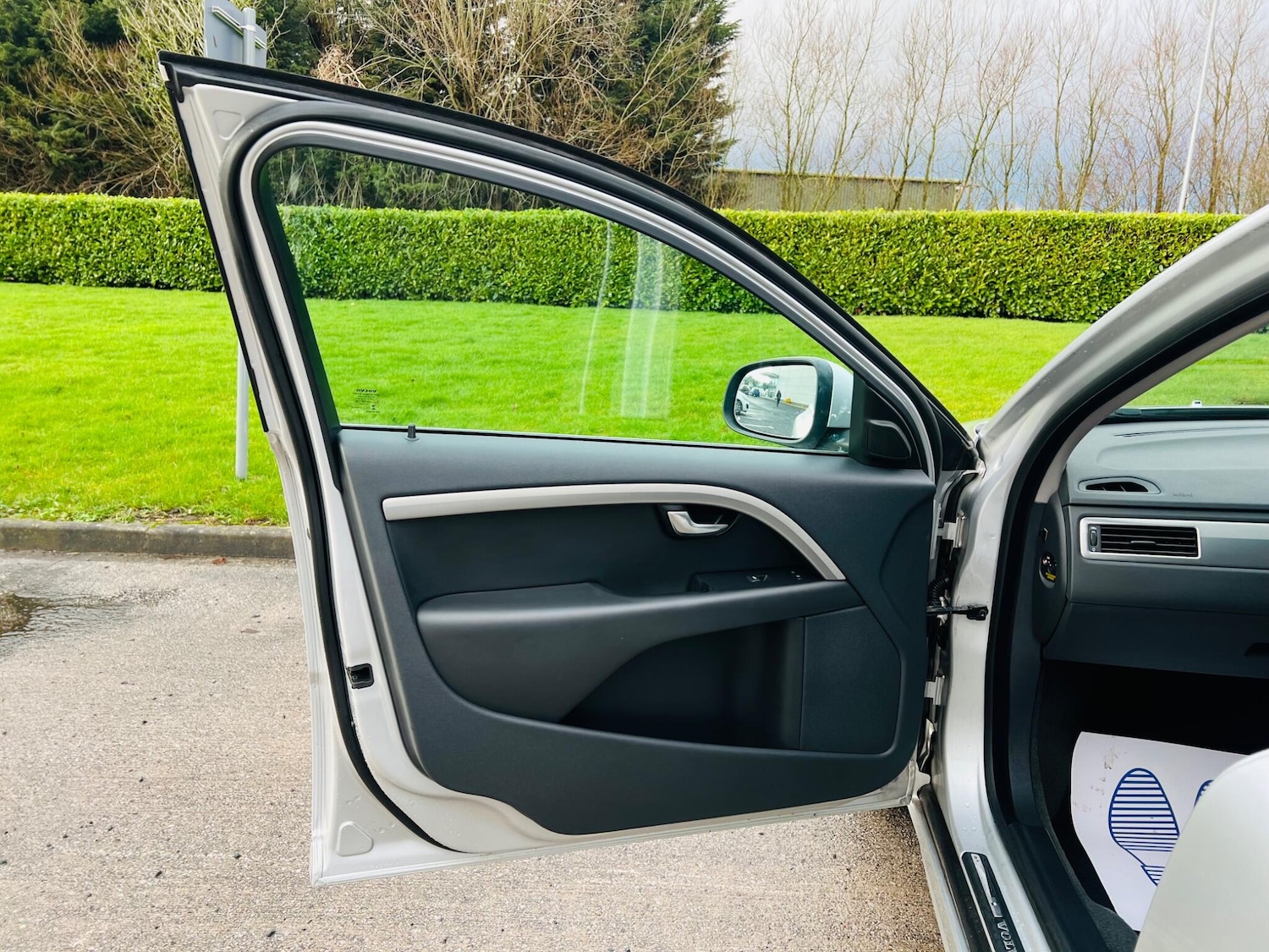 Used Volvo V70 2014 for sale - 77455379: Photo 26