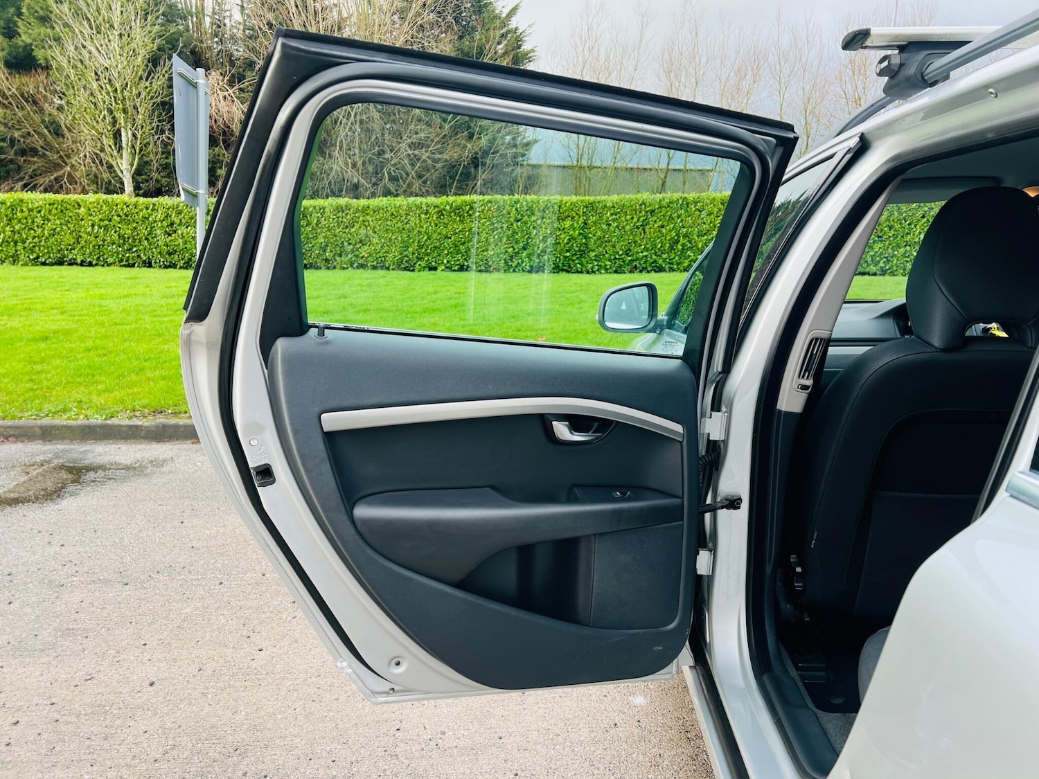 Used Volvo V70 2014 for sale - 77455379: Photo 28