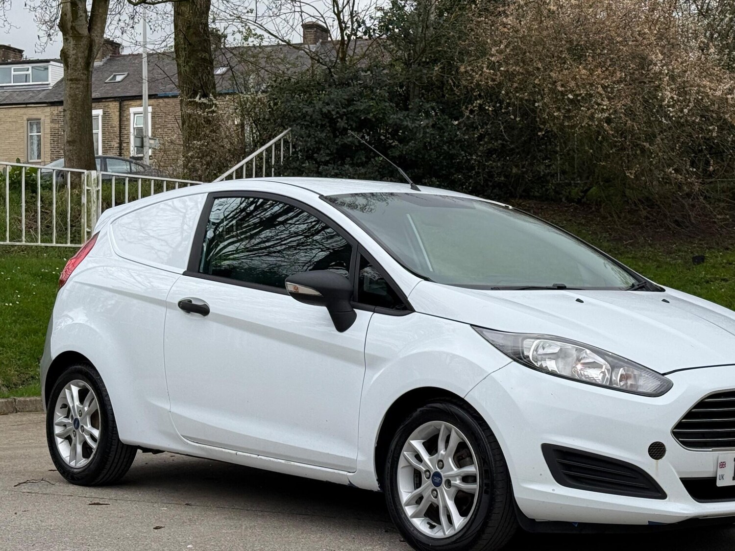 Used Ford Fiesta 2015 for sale - 78100830: Photo 14