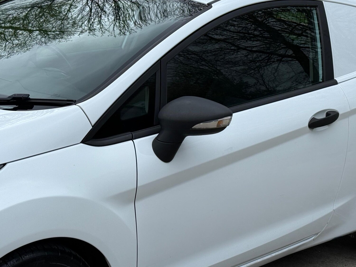 Used Ford Fiesta 2015 for sale - 78100830: Photo 23