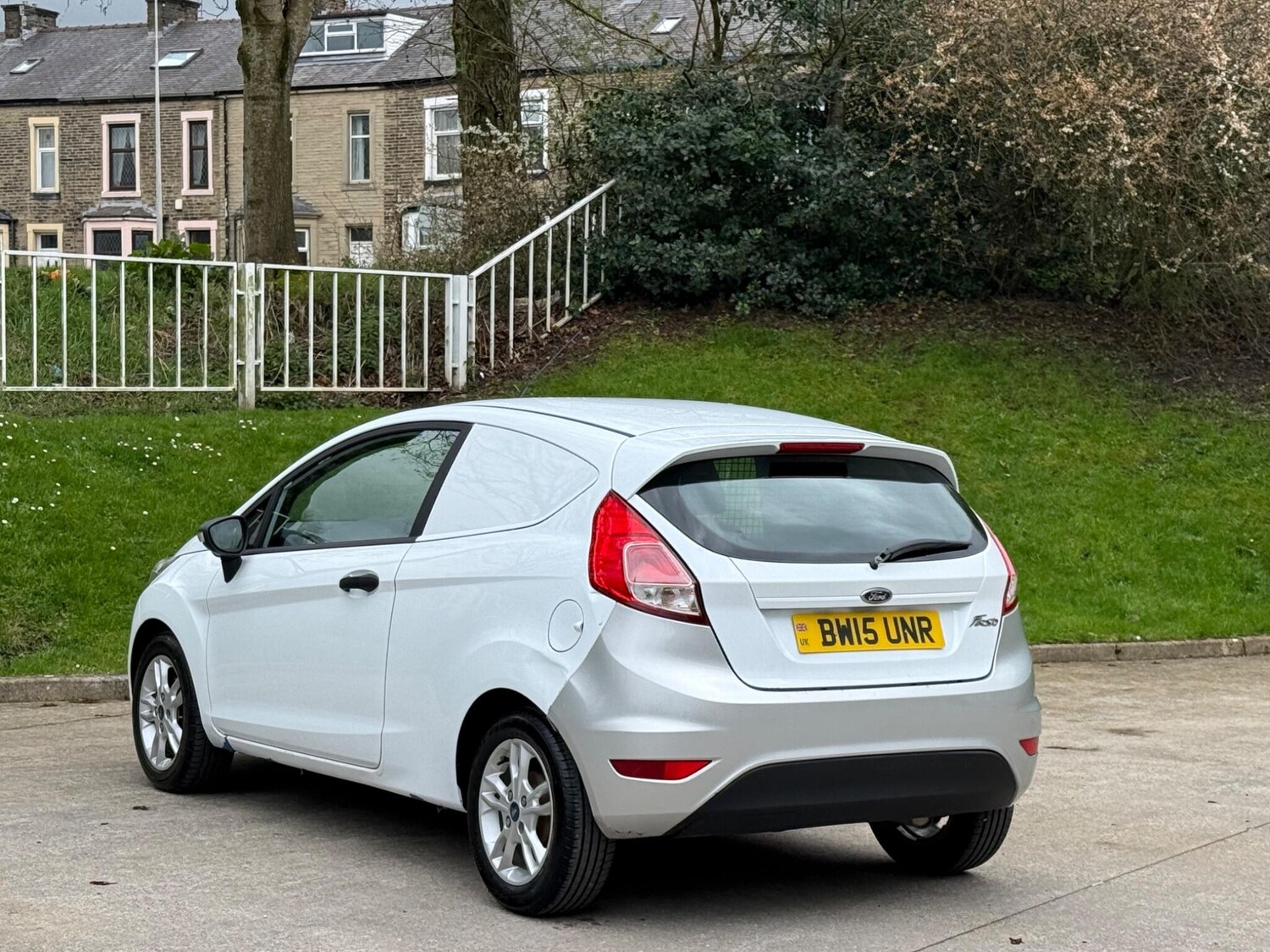 Used Ford Fiesta 2015 for sale - 78100830: Photo 7