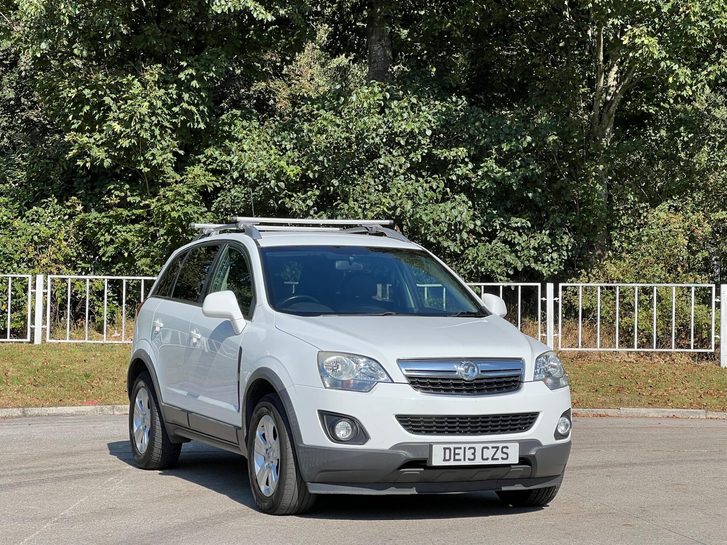 Used Vauxhall Antara 2013 for sale - 77898483: Photo 3