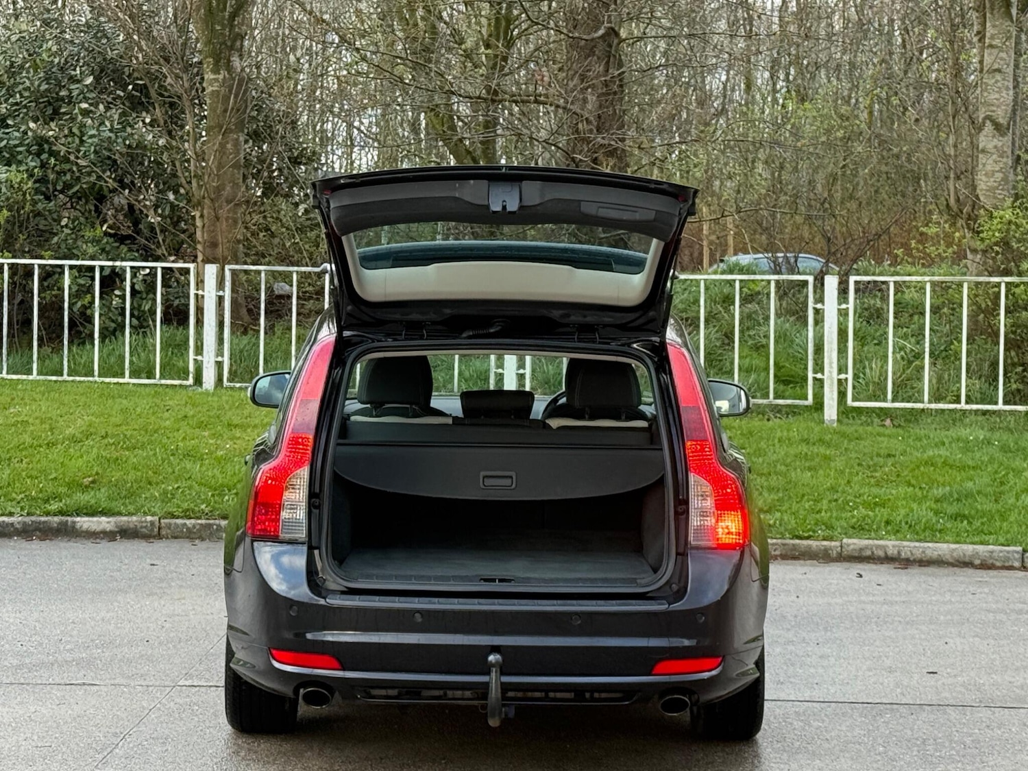 Used Volvo V50 2012 for sale - 78047835: Photo 13