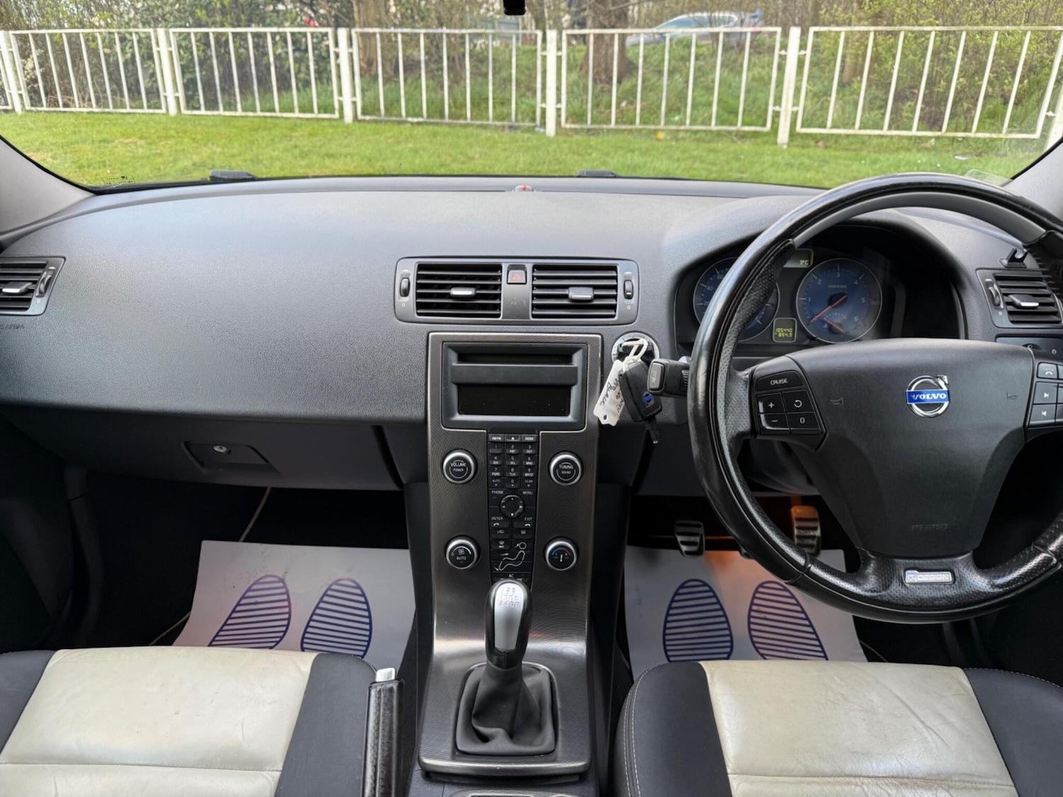 Used Volvo V50 2012 for sale - 78047835: Photo 40