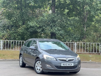 Vauxhall Astra feature image