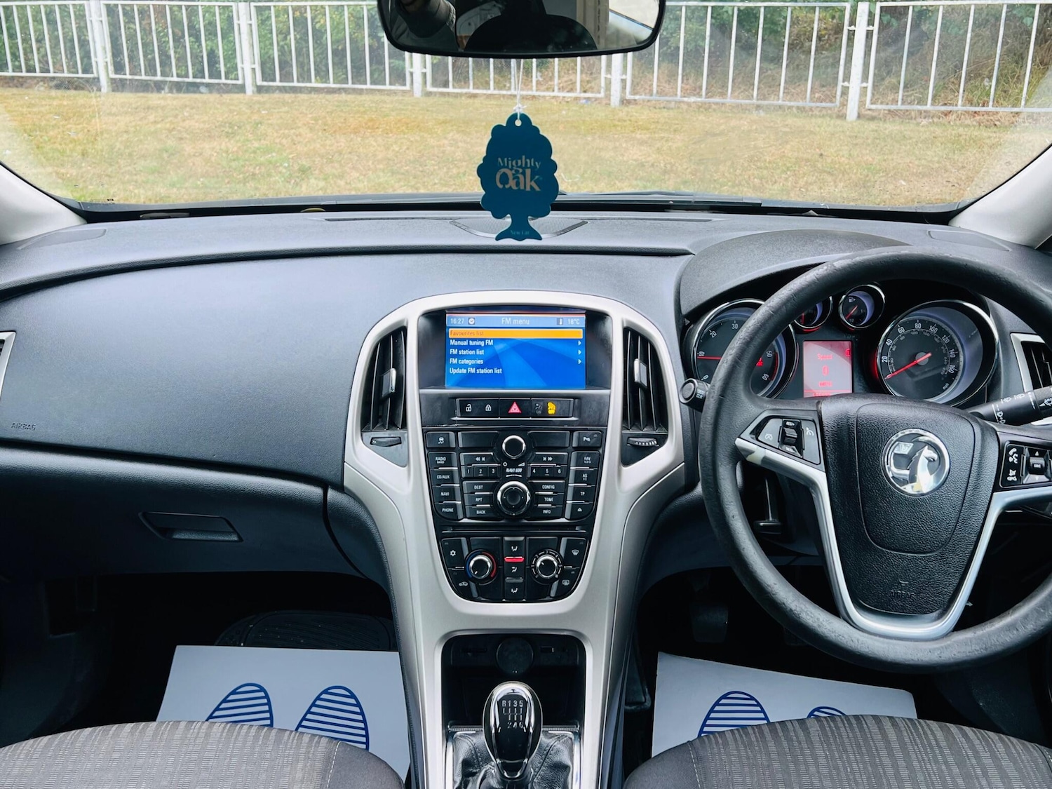 Used Vauxhall Astra 2011 for sale - 78184894: Photo 42