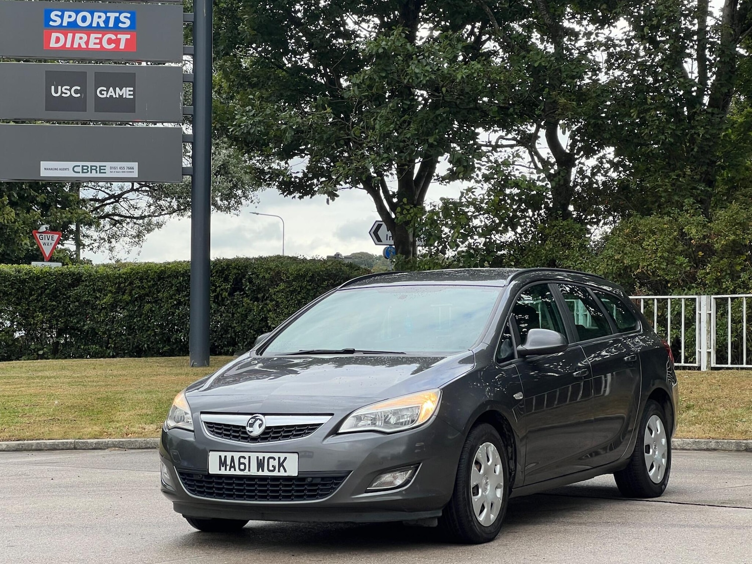 Used Vauxhall Astra 2011 for sale - 78184894: Photo 8