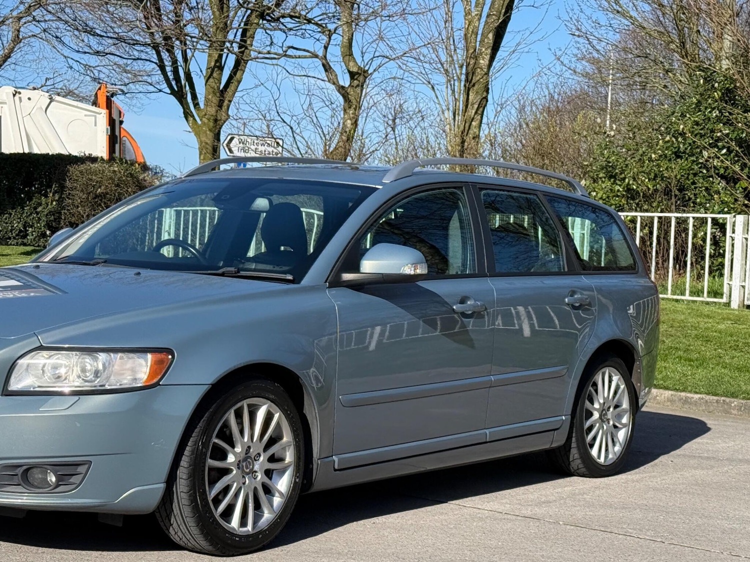 Used Volvo V50 2011 for sale - 78171098: Photo 17