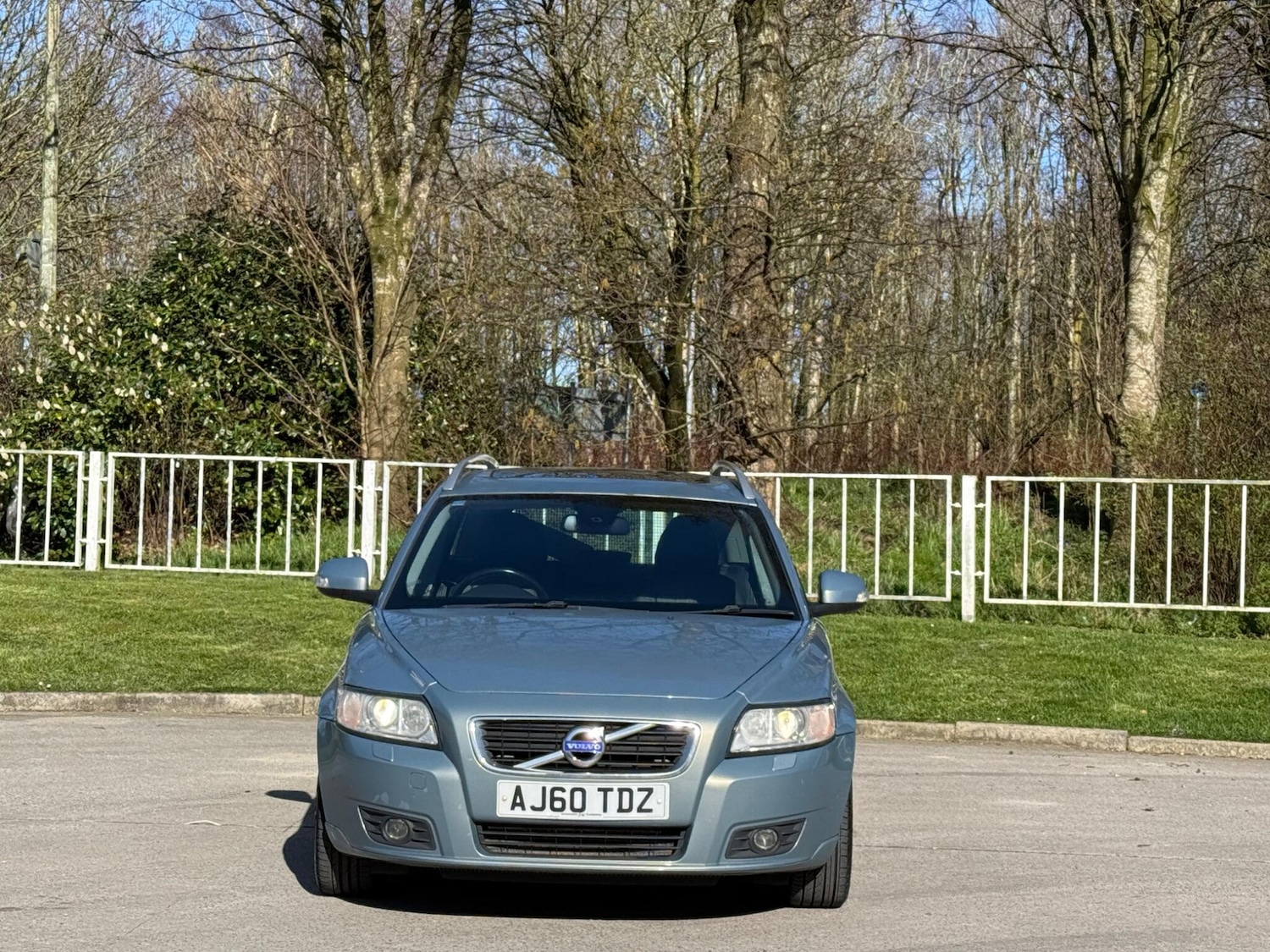 Used Volvo V50 2011 for sale - 78171098: Photo 2