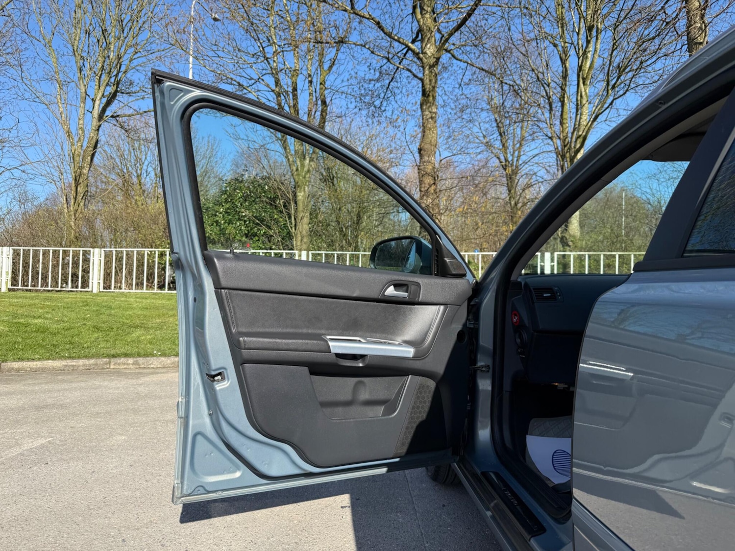 Used Volvo V50 2011 for sale - 78171098: Photo 26