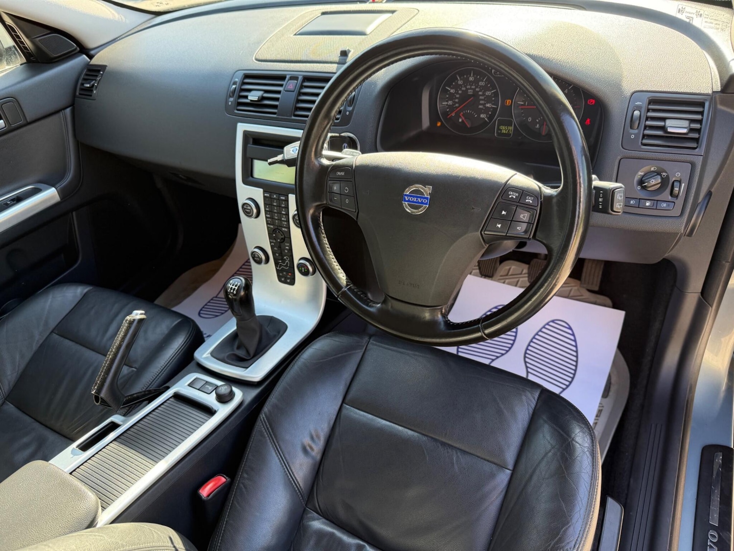 Used Volvo V50 2011 for sale - 78171098: Photo 35