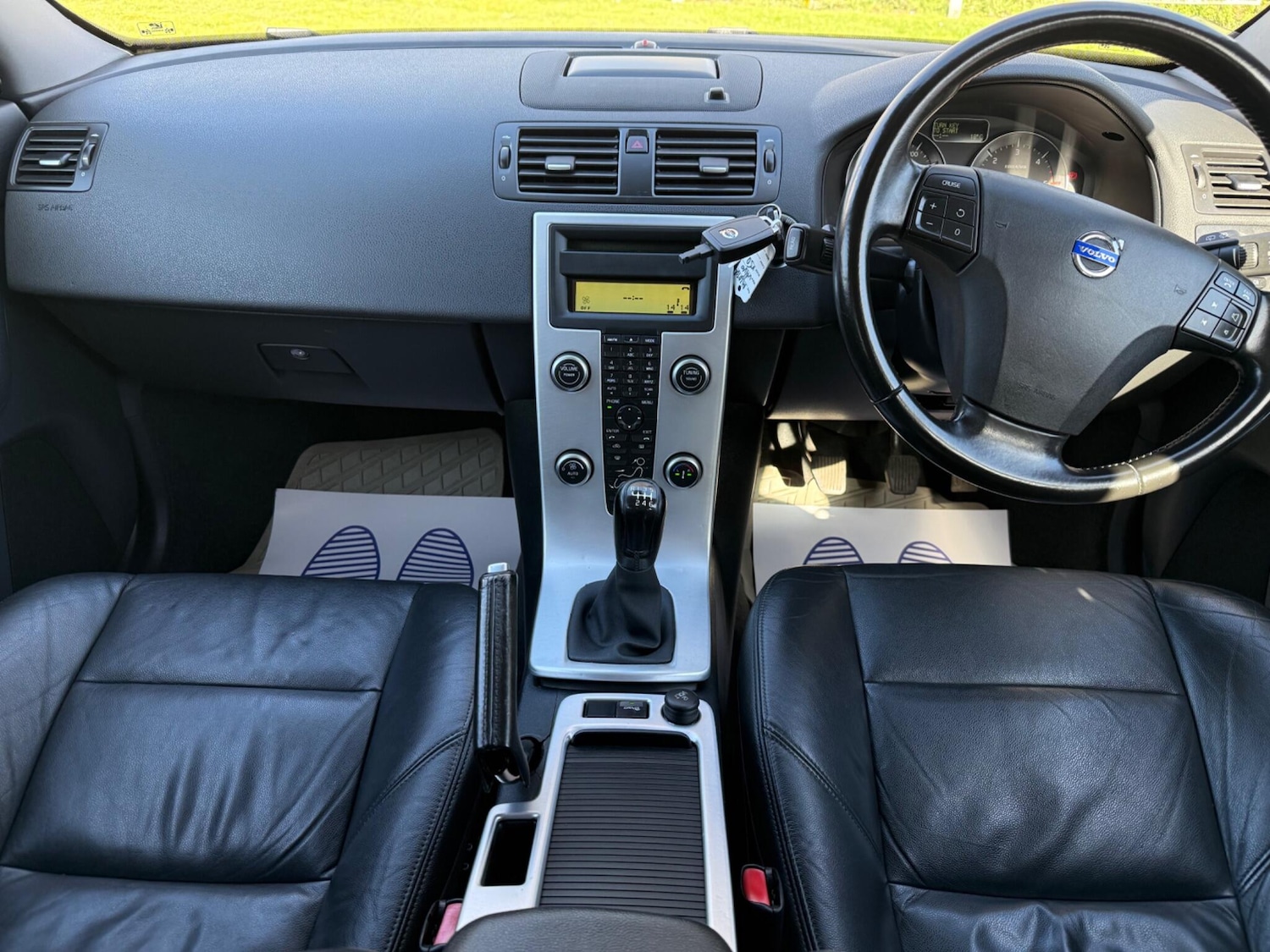 Used Volvo V50 2011 for sale - 78171098: Photo 39