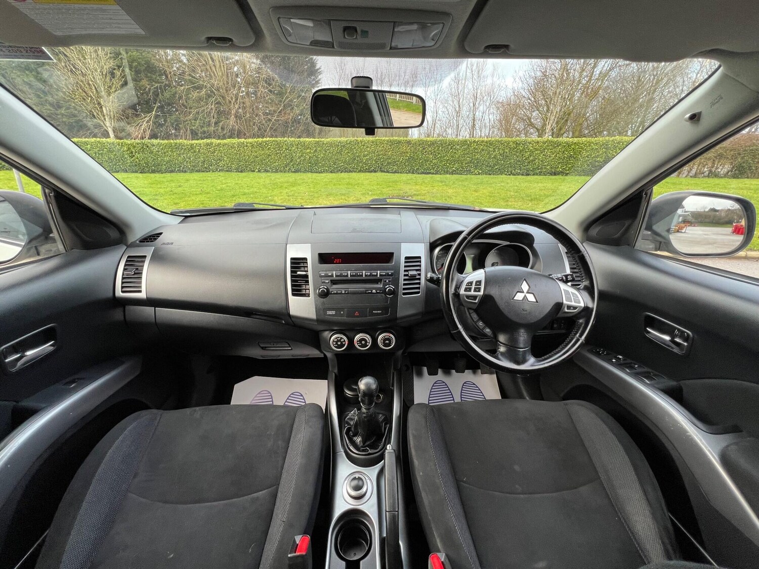 Used Mitsubishi Outlander 2010 for sale - 77454966: Photo 39