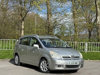 Used Toyota Corolla Verso 2005 for sale - 78261080: Photo