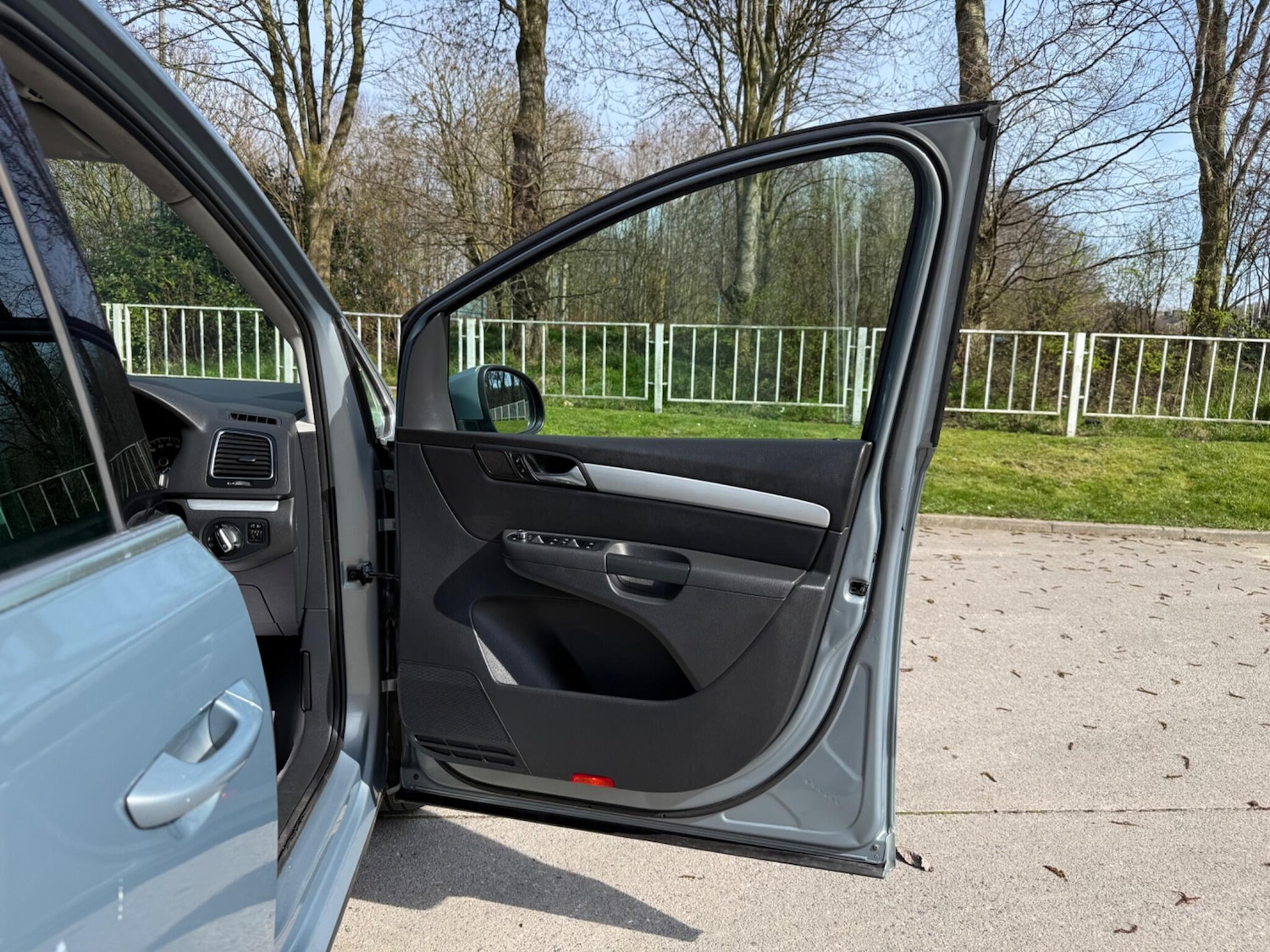 Used Volkswagen Sharan 2011 for sale - 78047974: Photo 28