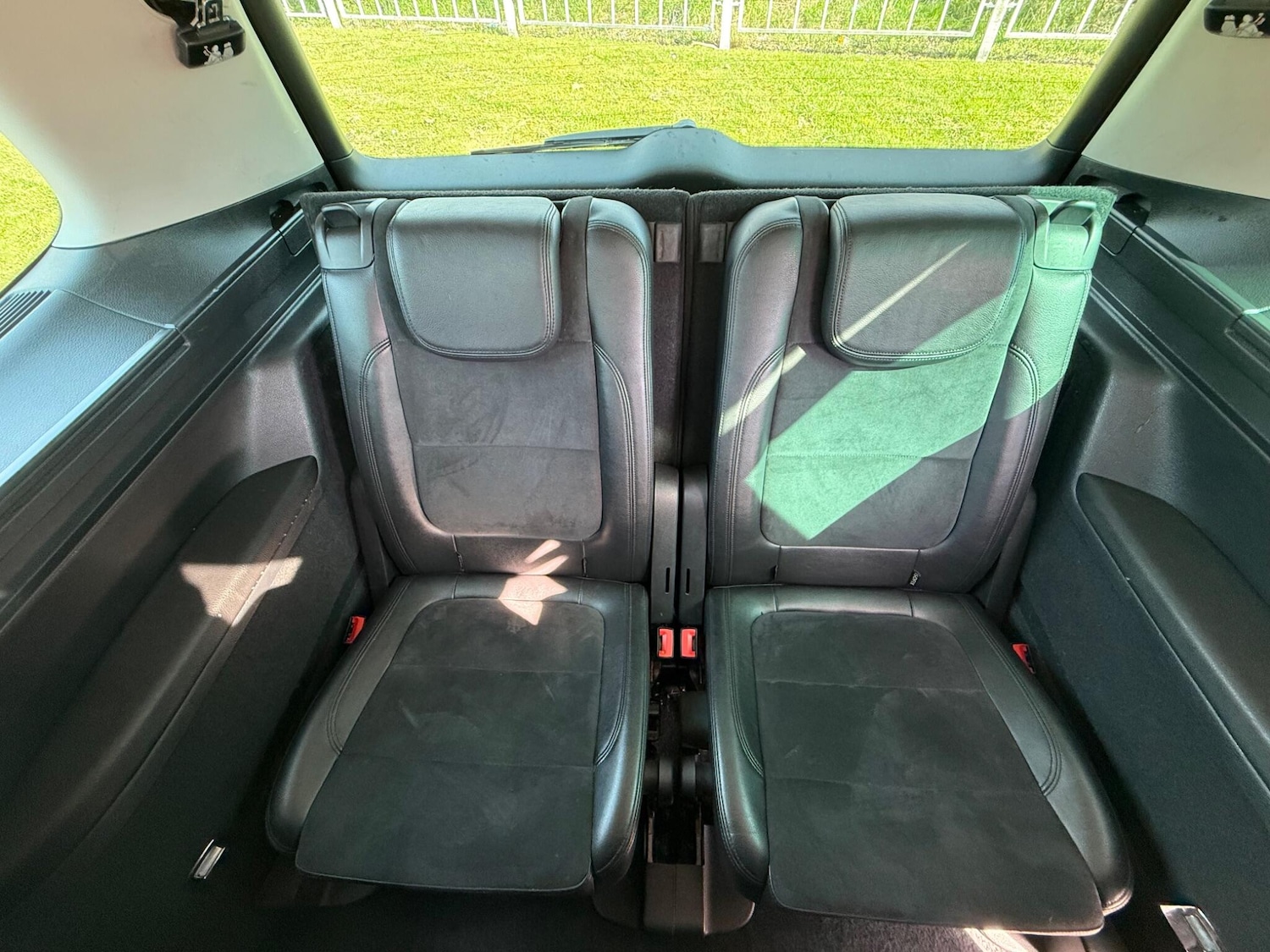 Used Volkswagen Sharan 2011 for sale - 78047974: Photo 33