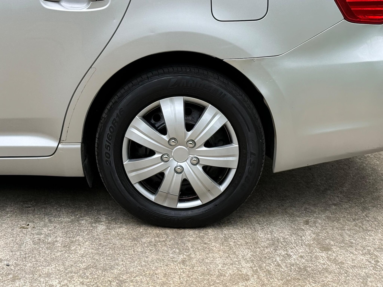 Used Toyota Avensis for sale - 78136401: Photo 14