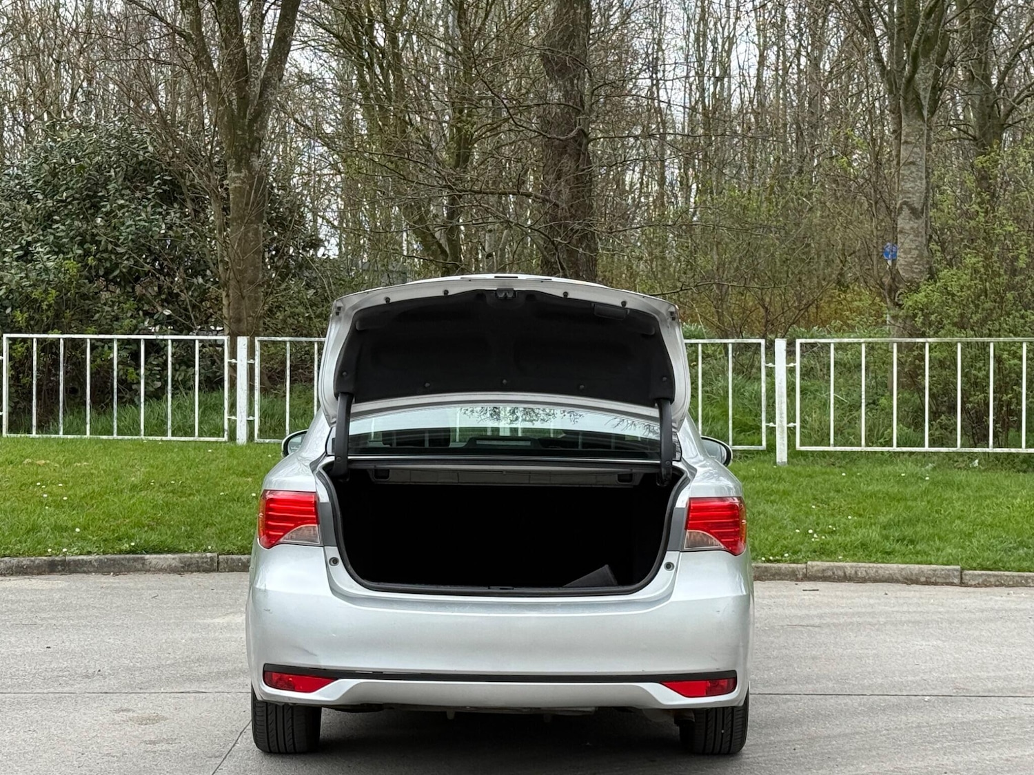 Used Toyota Avensis for sale - 78136401: Photo 24