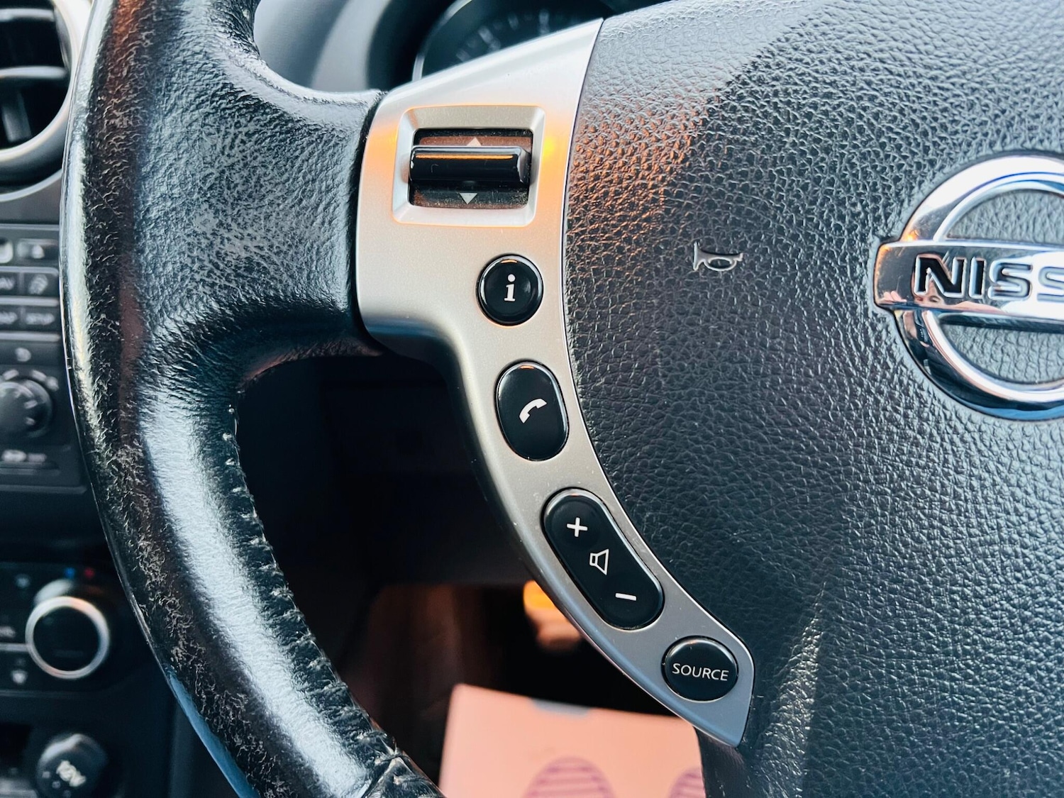 Used Nissan Qashqai 2012 for sale - 77455569: Photo 45