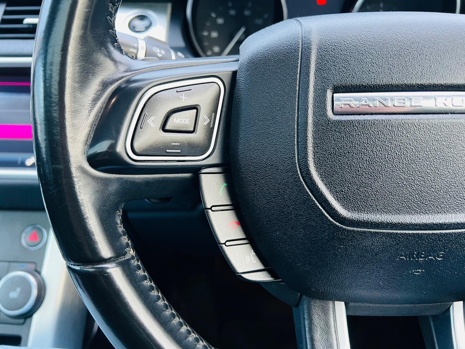 Used Land Rover Range Rover Evoque 2017 for sale - 77705132: Photo 51