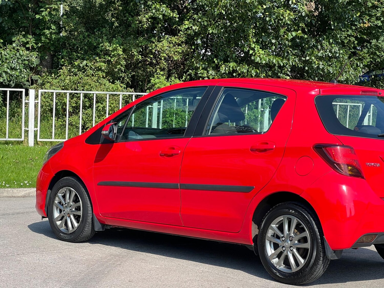 Used Toyota Yaris 2015 for sale - 77455929: Photo 17