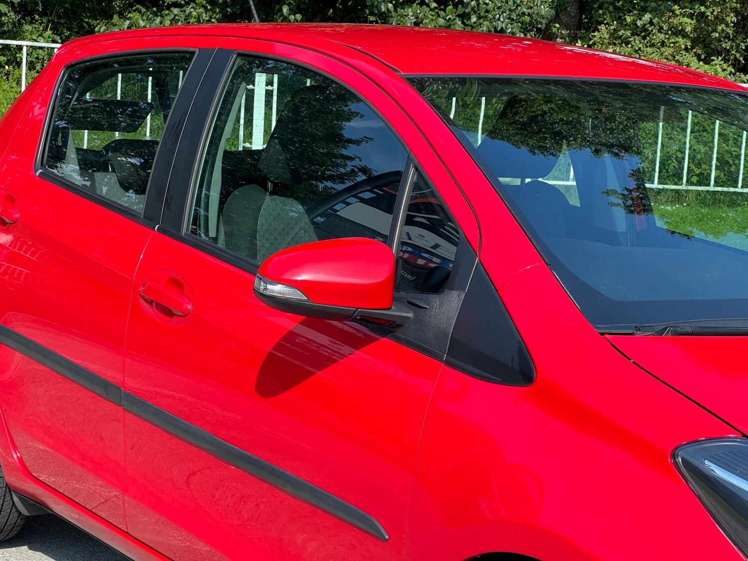 Used Toyota Yaris 2015 for sale - 77455929: Photo 23